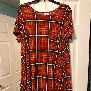 Lularoe Carly- Elegant Collection